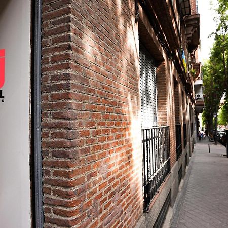 Fit Hostel Madrid Extérieur photo