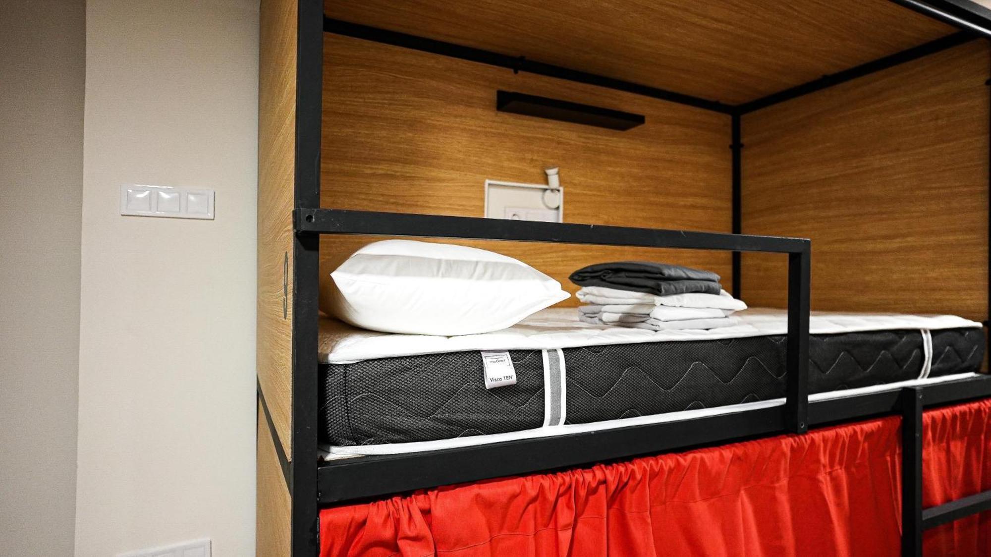 Fit Hostel Madrid Extérieur photo