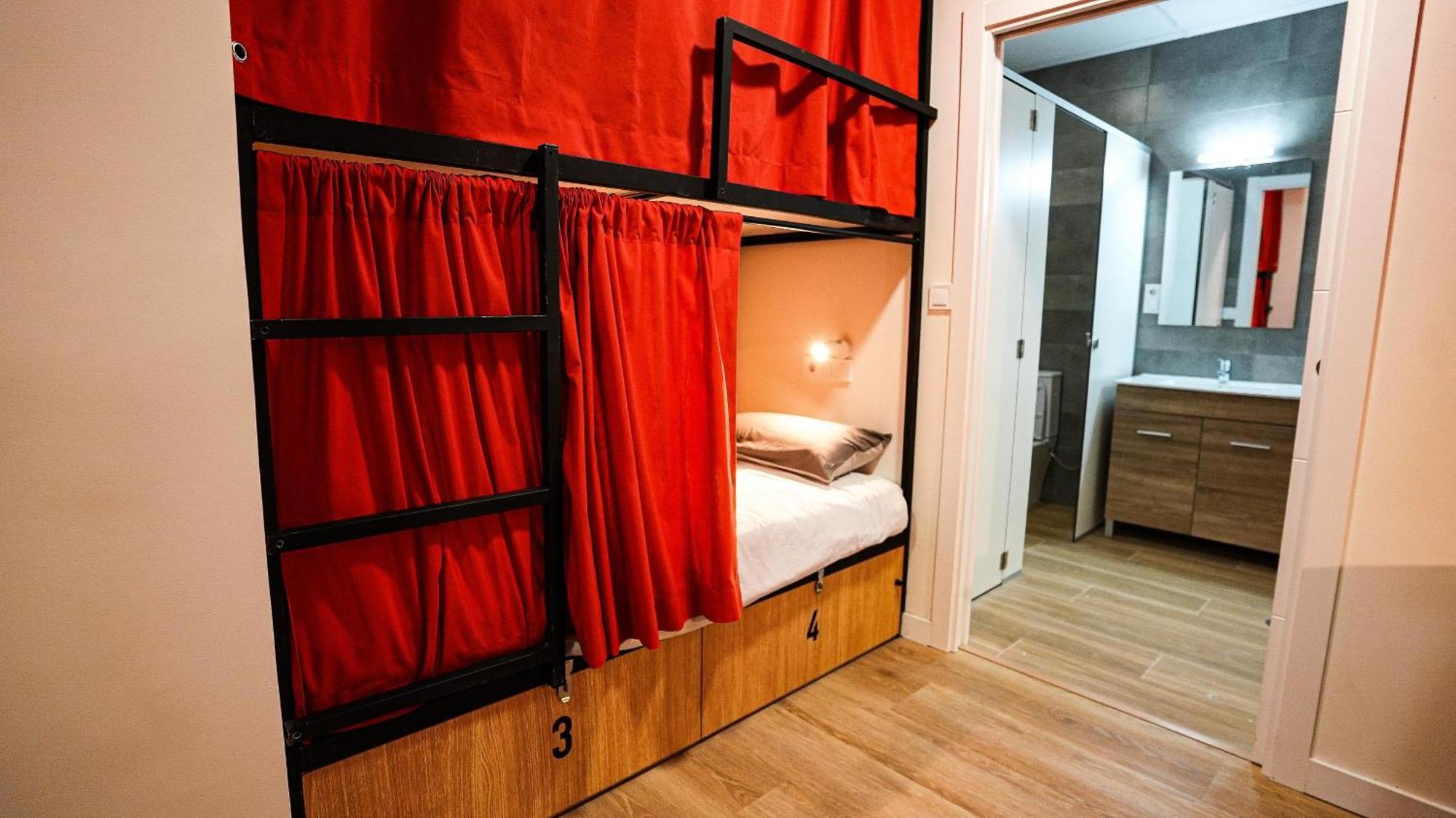 Fit Hostel Madrid Extérieur photo
