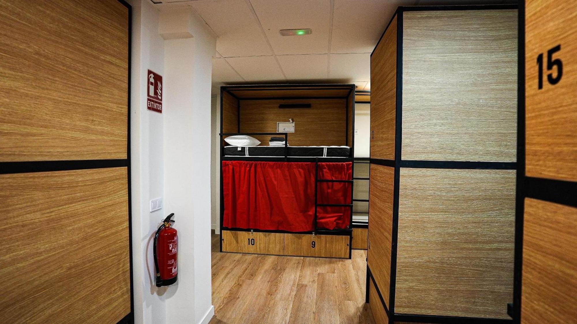 Fit Hostel Madrid Extérieur photo